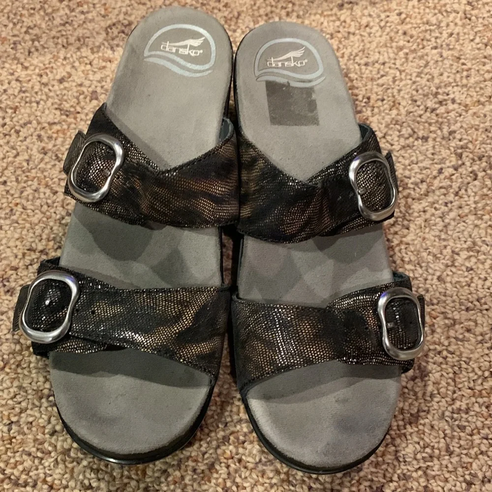 Dansko Sophie animal print Shimmer Leather Slide Wedge platform Sandal EU 39 8.5